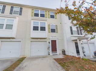 24 Witherspoon Ct, Falling Waters, WV 25419