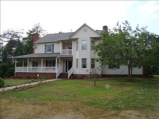 1st image of 643 Dowdy Ln