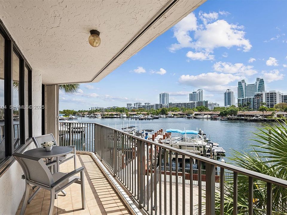 1st image of 300 Three Islands Blvd APT 601