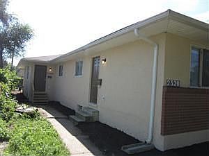 2nd image of 2320 Ontario St