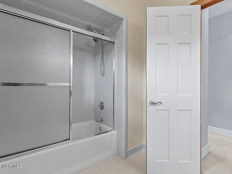867 Castleberry Ct — Photo 18