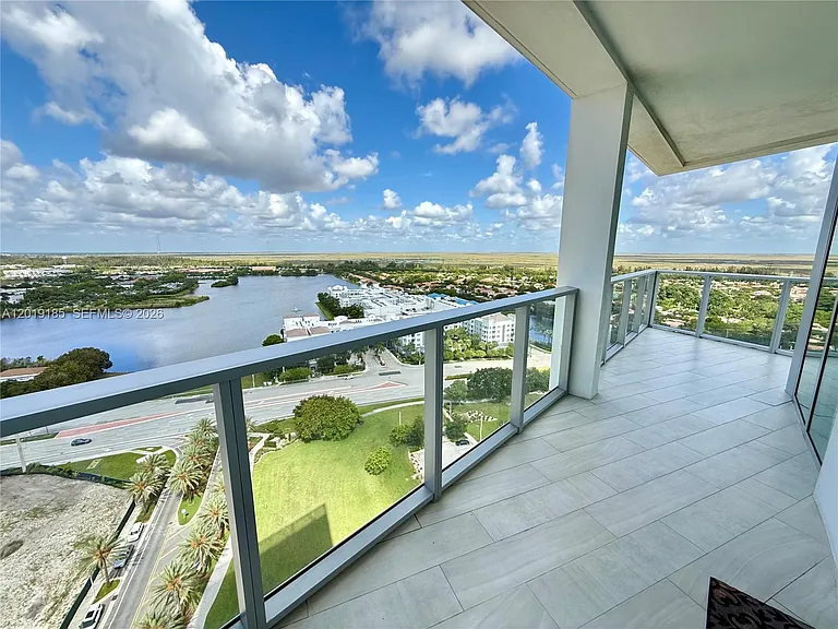 2000 Metropica Way #2003 — Photo 3