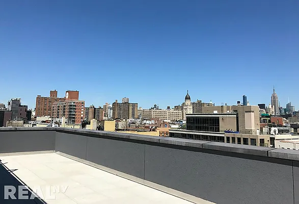 Rented by REAL New York | media 12