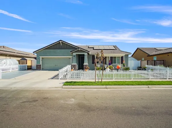 1600 Lantern Way, Hughson, CA 95326