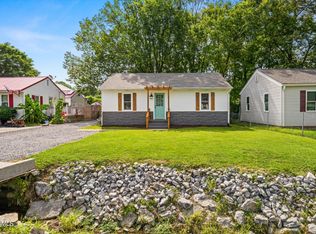 2382 Pennsylvania Ave, Maryville, TN 37804