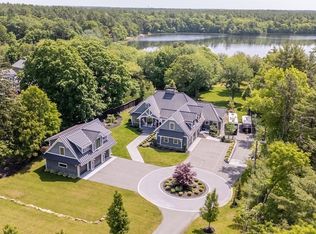 28 S Main St, Carver, MA 02330