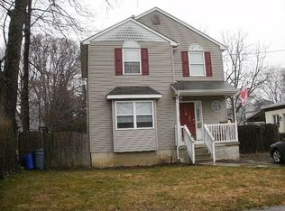 217 W Madison Ave, Magnolia, NJ 08049