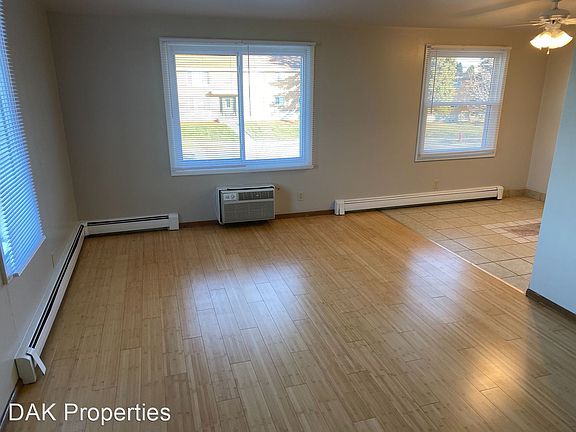 5th image of N84W15505 Menomonee Ave #9