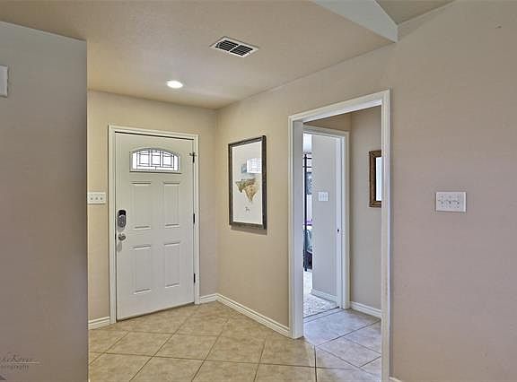 4th image of 266 Orange Blossom Dr