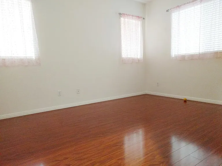 Large 3rd bedroom