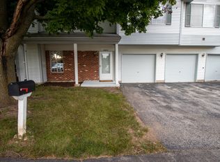 6S024 Steeple Run Dr, Naperville, IL