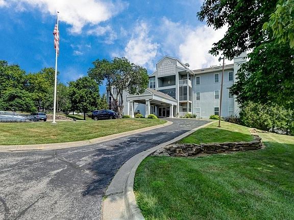 2nd image of 17800 E Bolger Rd #247A
