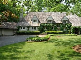 14025 Juneau Blvd, Elm Grove, WI 53122