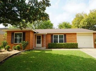 203 Cottonwood St, Weatherford, TX 76086