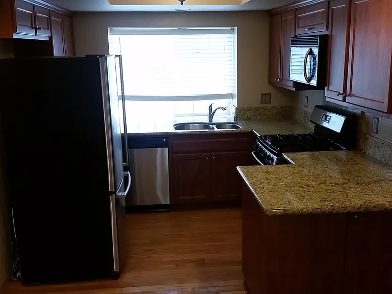 11920 Avenida Marcella — Photo 3