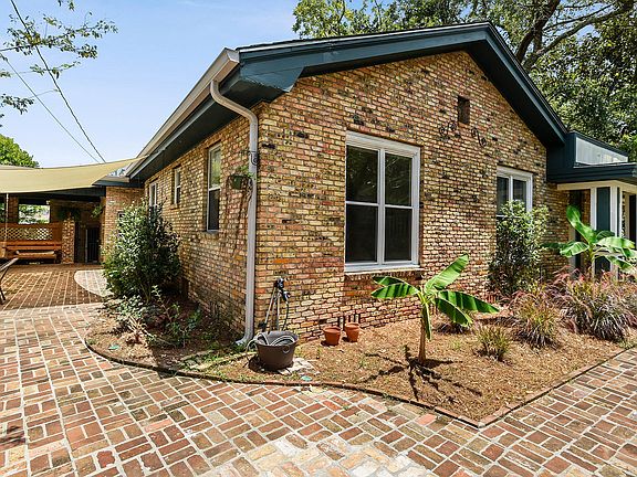 3rd image of 1528 Olive Ave