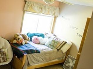 21415 Circle Ln, Hamel, MN 55340