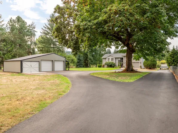 3004 NW Blue Heron Dr, Woodland, WA 98674