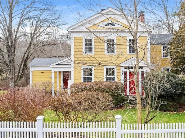 341 Newtown Turnpike, Wilton, CT 06897