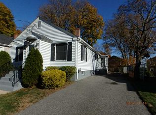 19 Lark Ave, Cranston, RI 02920