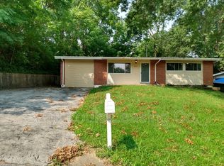 10219 Green Valley Dr, Saint Louis, MO