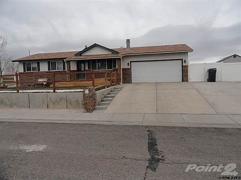 1st image of 1645 Wyoming Dr