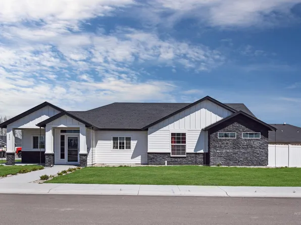 550 Clear Spring St, Burley, ID 83318