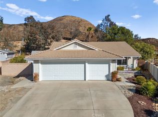33422 Hillcrest Ct, Wildomar, CA 92595