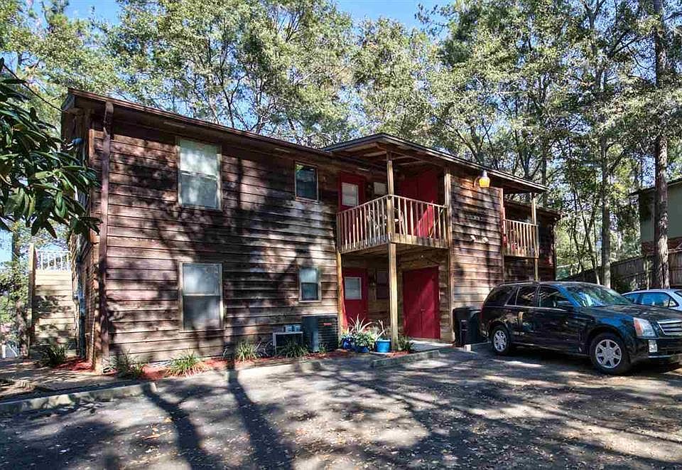 1st image of 2179 Claremont Ln APT A