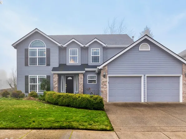 1410 Independence Ave, Woodburn, OR 97071