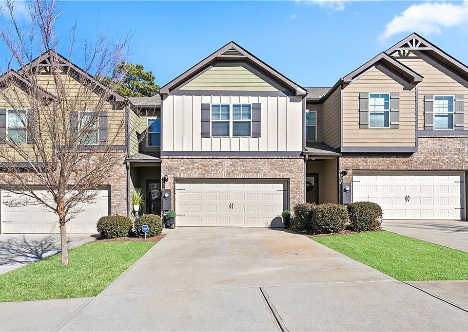 1st image of 1032 McConaughy Ct