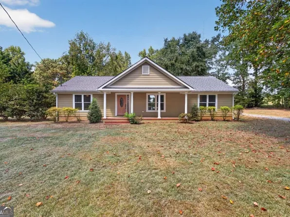 138 Lakeshore Cir NE, Milledgeville, GA 31061