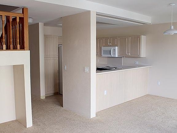 5th image of 921545G Aliinui Dr #3G