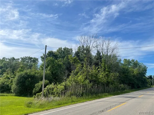 Hartland Rd #32, Gasport, NY 14067