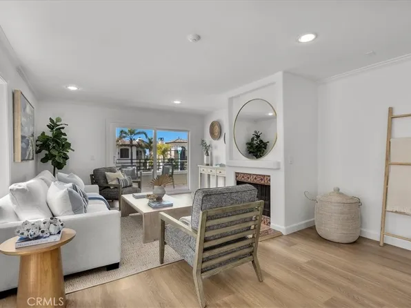 700 Esplanade APT 5, Redondo Beach, CA 90277