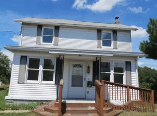 10 Carnegie Ave, Mount Pleasant, PA 15666