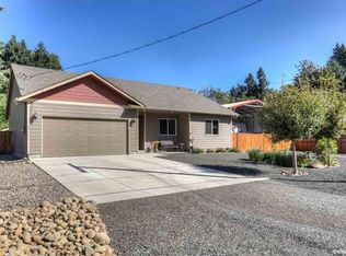 681 W High St, Stayton, OR 97383