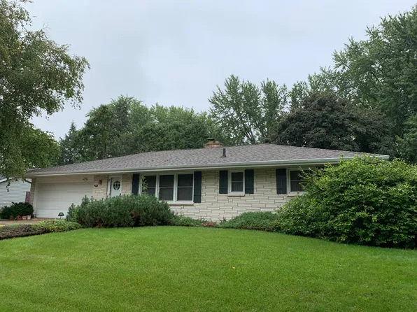 1101 Valley Stream Dr, Madison, WI 53711