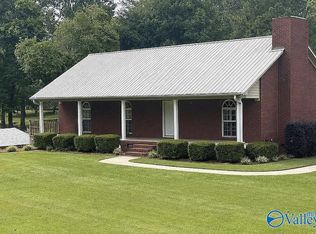 112 Sweet Home Rd, Guntersville, AL 35976
