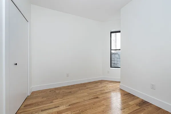 Rented by Bold New York | media 20