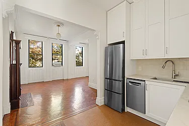 394 4th Street, #2