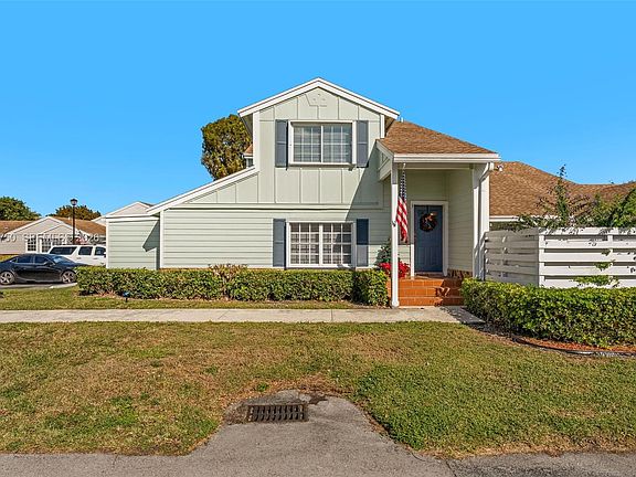 2nd image of 13778 SW 147th Circle Ln APT 3-16