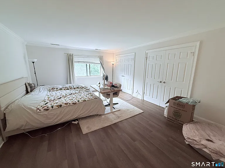 2289 Bedford St #D13 — Photo 23