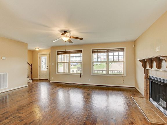 4th image of 1152 Ishee Dr