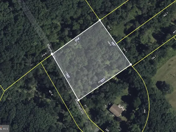 Marshall Dr, Stroudsburg, PA 18360