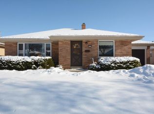 2758 S 72nd St, West Allis, WI 53219