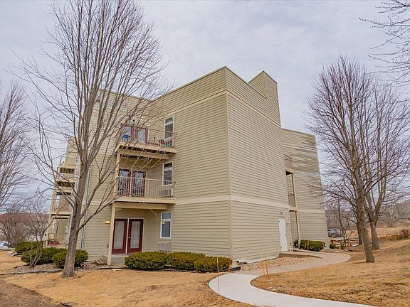 4th image of 8206 Starr Grass Dr APT 202