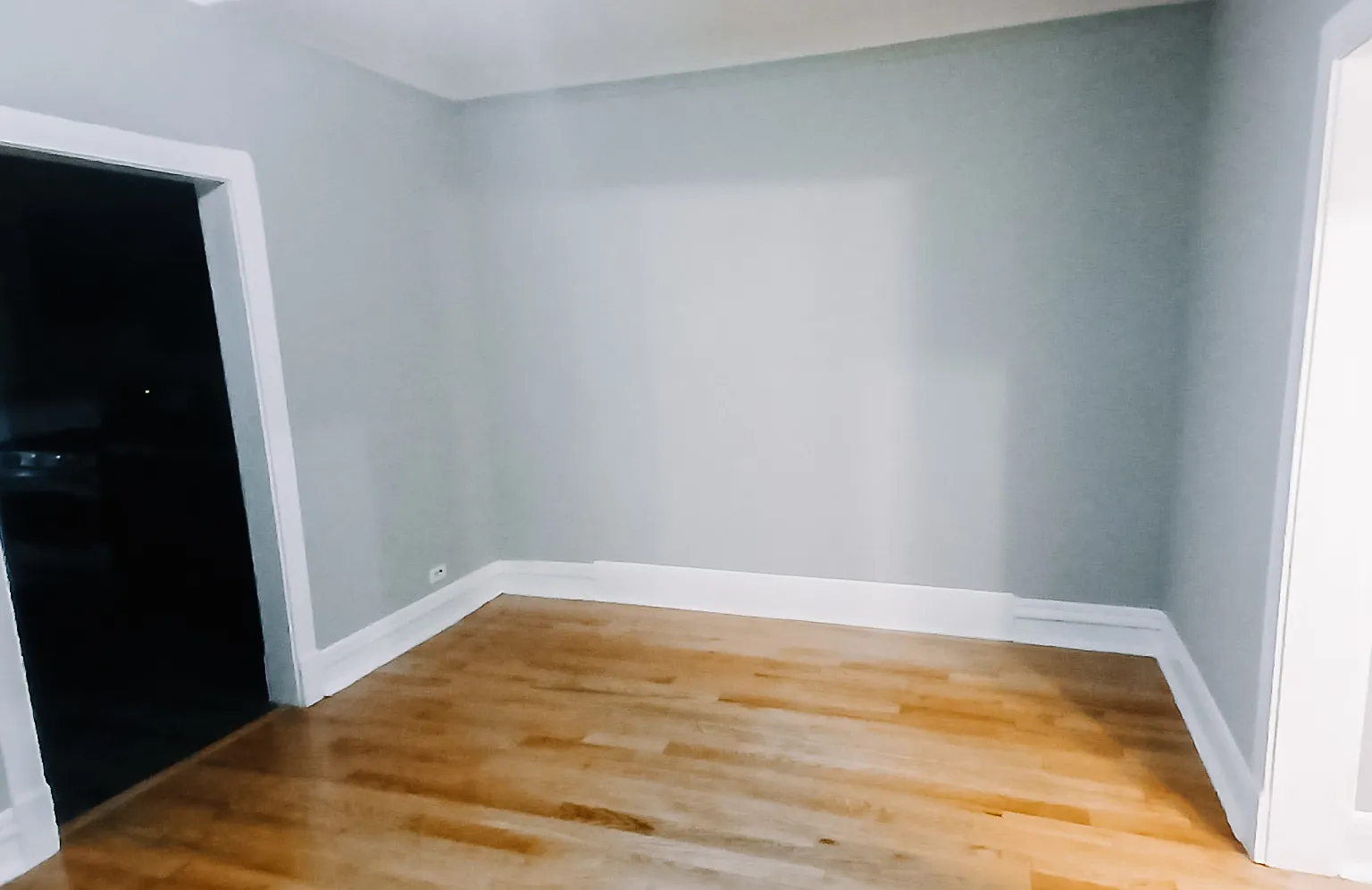 2 bed, 1100 sqft, $1,750 — Photo 2