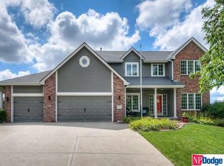 17229 Bedford Ave, Omaha, NE 68116