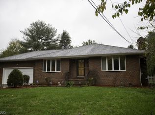 85 Claremont Rd, Franklin Park, NJ 08823